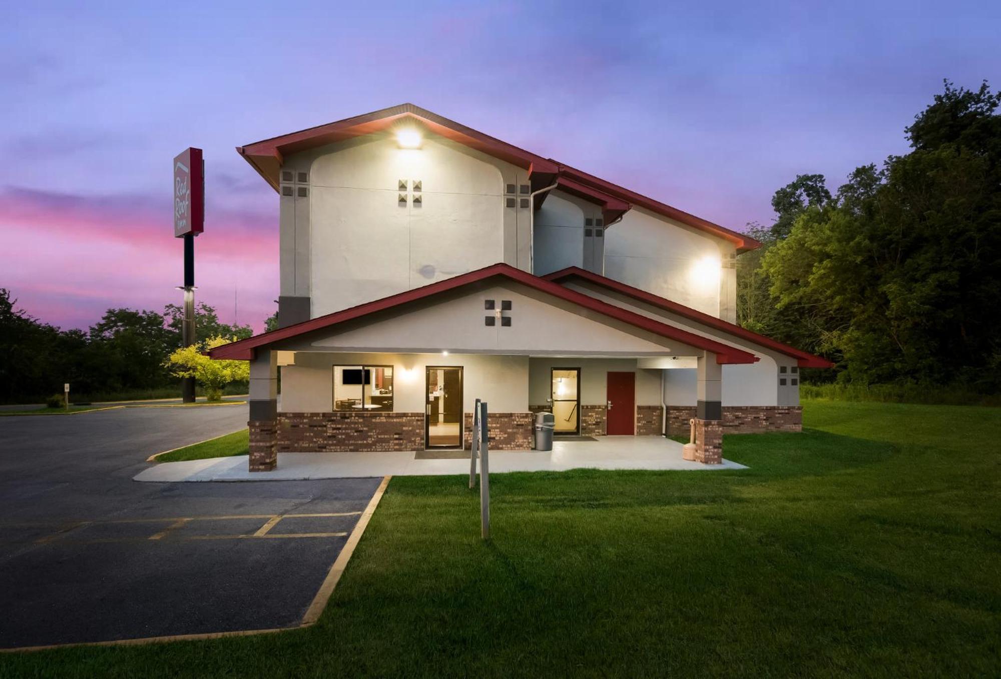Red Roof Inn Мансфийлд Екстериор снимка